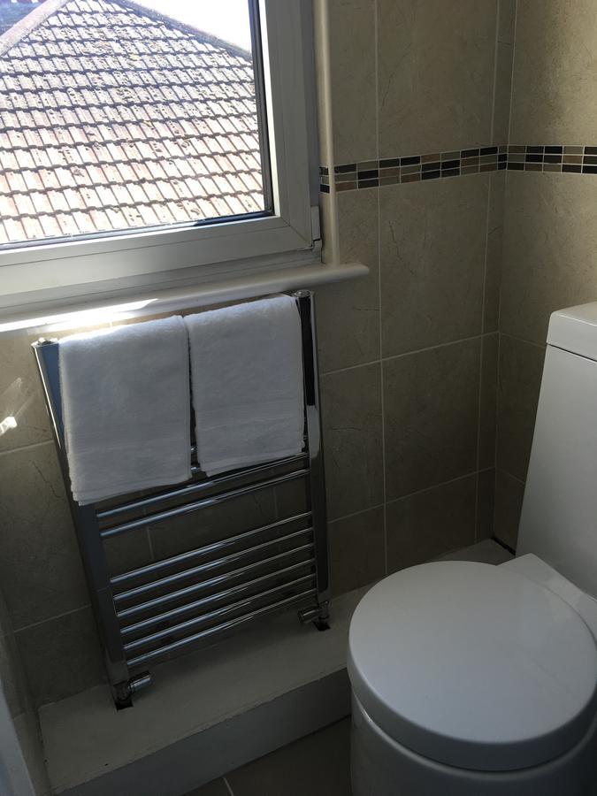 Отель Elris Essex House Клактон-он-Си Экстерьер фото